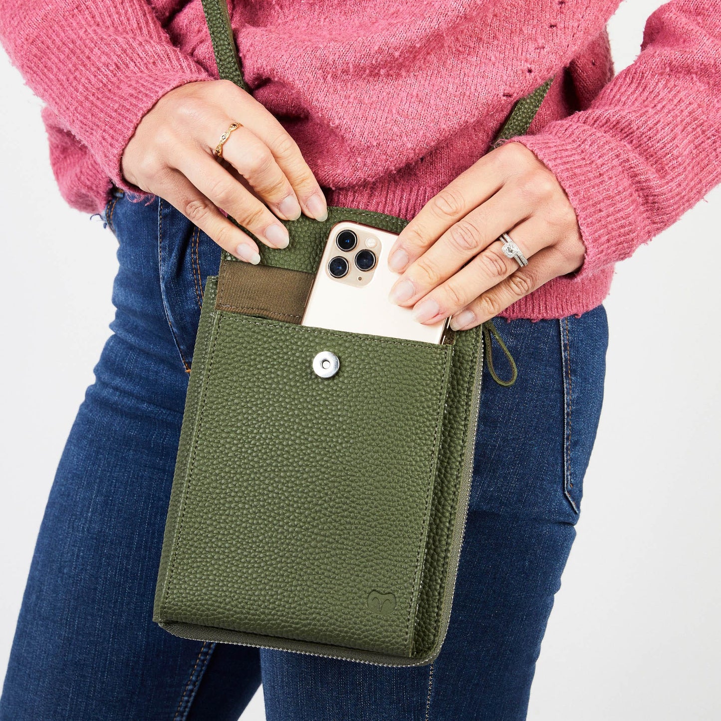 columbian cross body